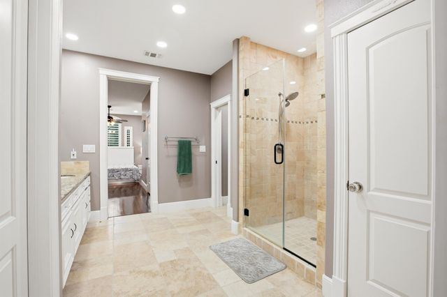 200 Creekside Court, Sealy, TX 77474