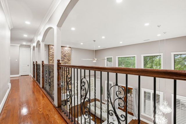 200 Creekside Court, Sealy, TX 77474