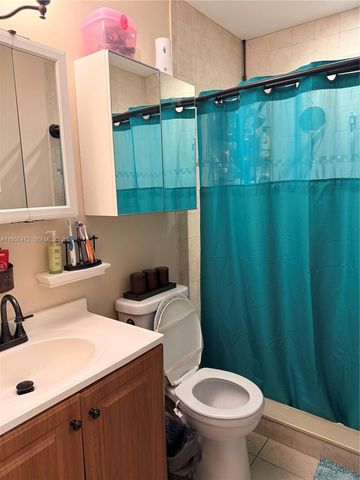 309 NW 15th St, Homestead, FL 33030