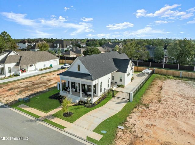 10833 Lily Lane, Gulfport, MS 39503