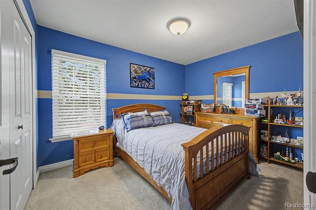 20872 E Glen Haven Circle 30, Northville, MI 48167