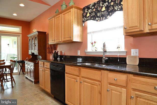 534 BLOSSOM TRL, Mount Joy, PA 17552