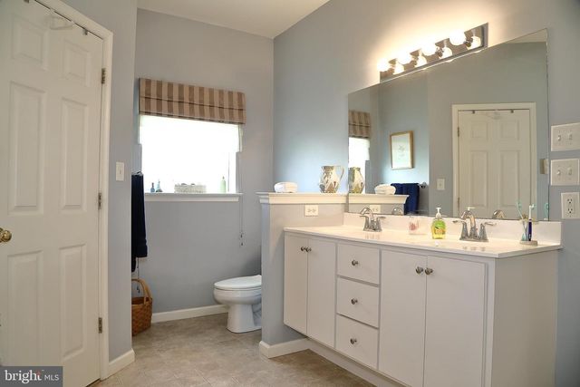 534 BLOSSOM TRL, Mount Joy, PA 17552