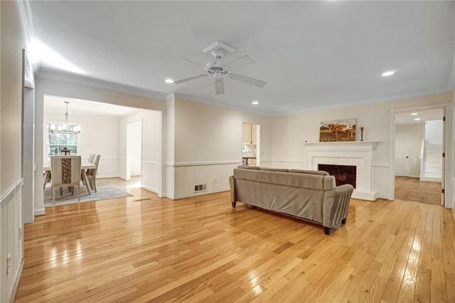 197 Carriage Trace, Marietta, GA 30068