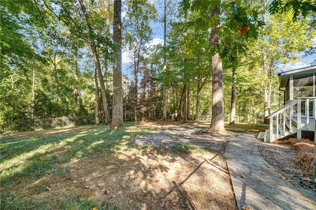 197 Carriage Trace, Marietta, GA 30068