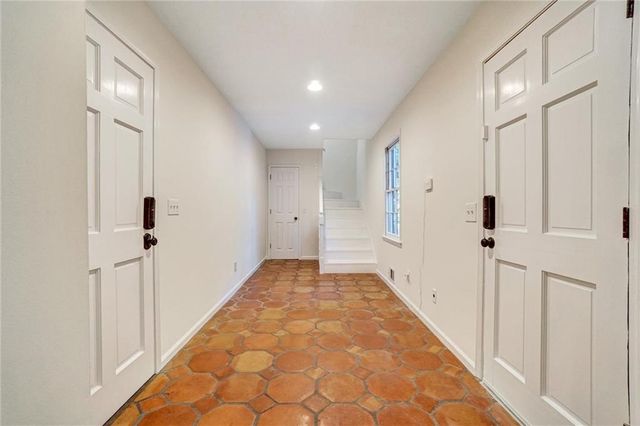 197 Carriage Trace, Marietta, GA 30068