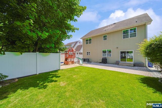 17 E Fairmount Avenue, Maywood, NJ 07607