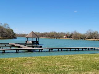 151 Island Boulevard, Missouri City, TX 77459