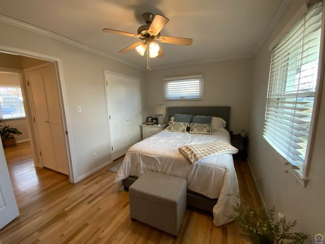 2612 SW Belle AVE, Topeka, KS 66614