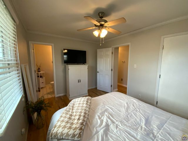 2612 SW Belle AVE, Topeka, KS 66614