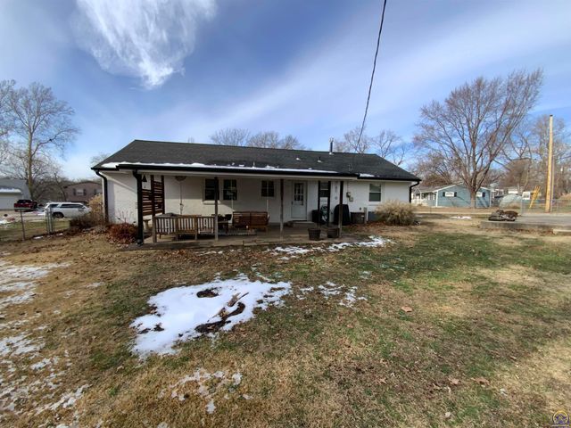 2612 SW Belle AVE, Topeka, KS 66614