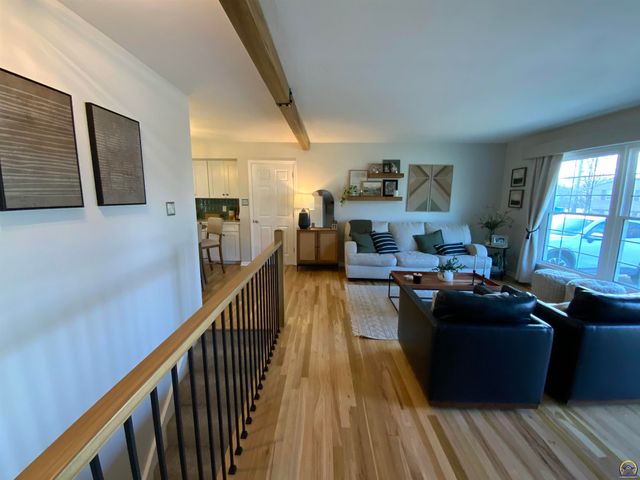 2612 SW Belle AVE, Topeka, KS 66614