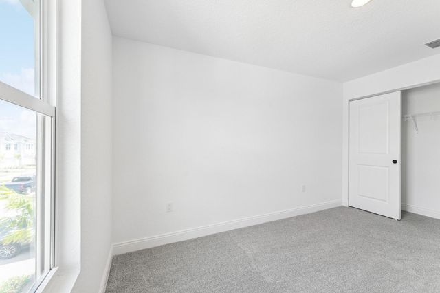 174 SE Birch Terrace 207, Stuart, FL 34997