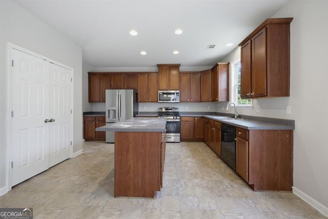 3470 Drayton Manor Run, Lawrenceville, GA 30046