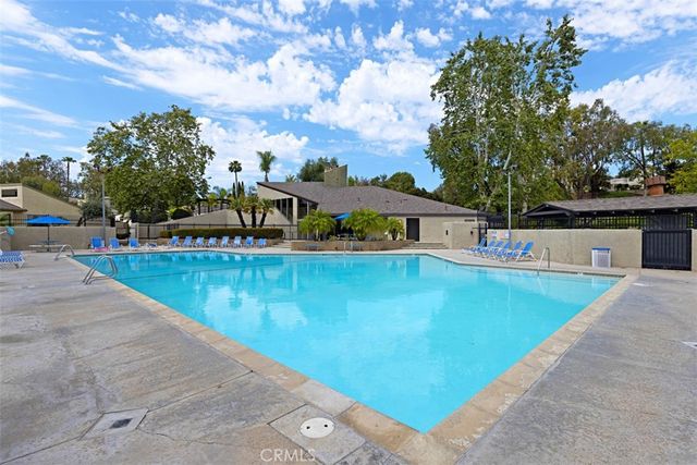 24771 Daphne E, Mission Viejo, CA 92691