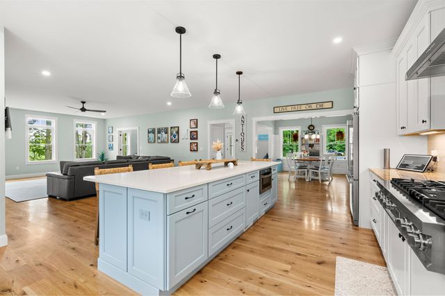 40 Province Road, Strafford, NH 03884