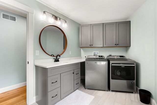 40 Province Road, Strafford, NH 03884