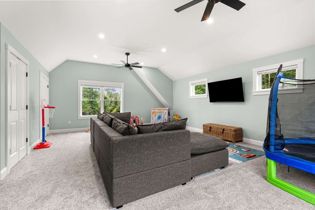 40 Province Road, Strafford, NH 03884