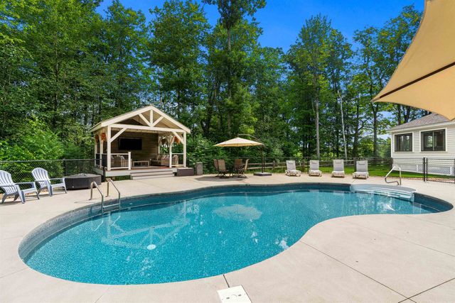 40 Province Road, Strafford, NH 03884