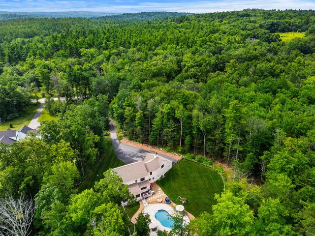 40 Province Road, Strafford, NH 03884