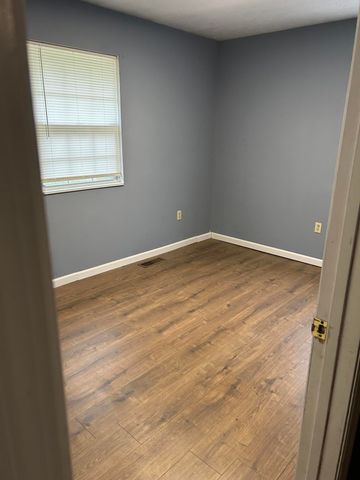 39 Dustin Lane, Eubank, KY 42567