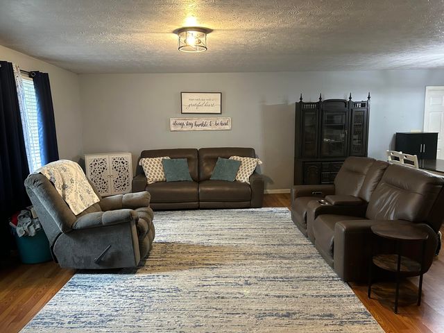 39 Dustin Lane, Eubank, KY 42567