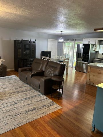 39 Dustin Lane, Eubank, KY 42567