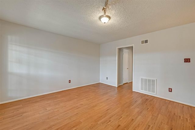 7714 Renwick Drive K113, Houston, TX 77081