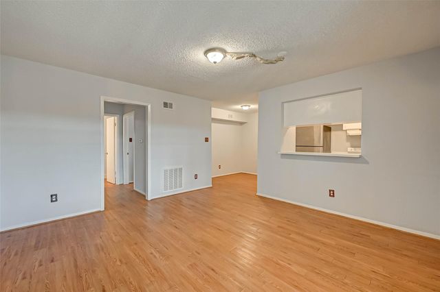 7714 Renwick Drive K113, Houston, TX 77081