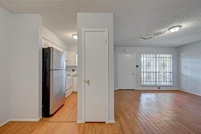 7714 Renwick Drive K113, Houston, TX 77081