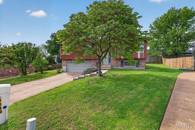 2019 San Angelo Drive, Arnold, MO 63010