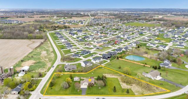 1072 TRABOH COURT, De Pere, WI 54115