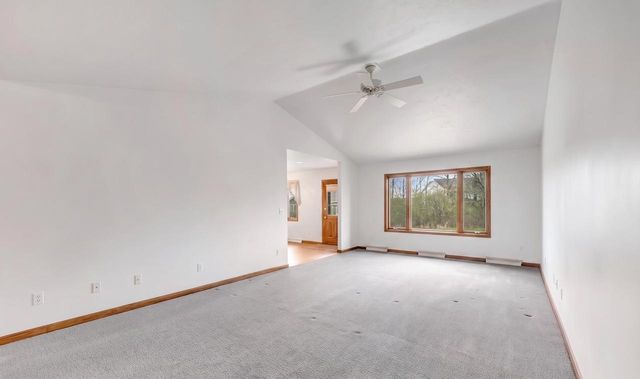 1072 TRABOH COURT, De Pere, WI 54115