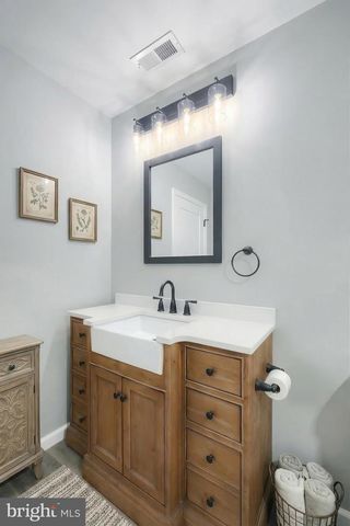 15898 MCDOWELL FARM LN, Stewartstown, PA 17363