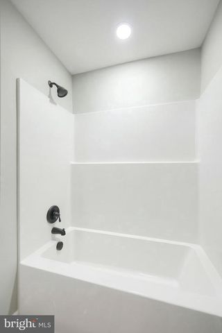 15898 MCDOWELL FARM LN, Stewartstown, PA 17363