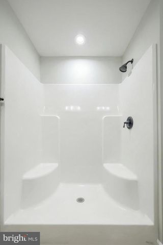 15898 MCDOWELL FARM LN, Stewartstown, PA 17363