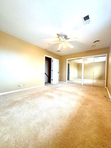 4035 N Keystone Avenue, Chicago, IL 60641