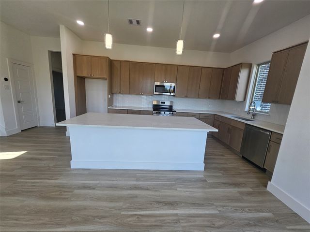 5603 Wayside Drive, Dallas, TX 75235