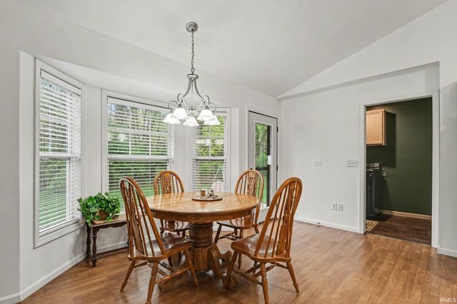 4026 Savannah Pass, Mishawaka, IN 46545