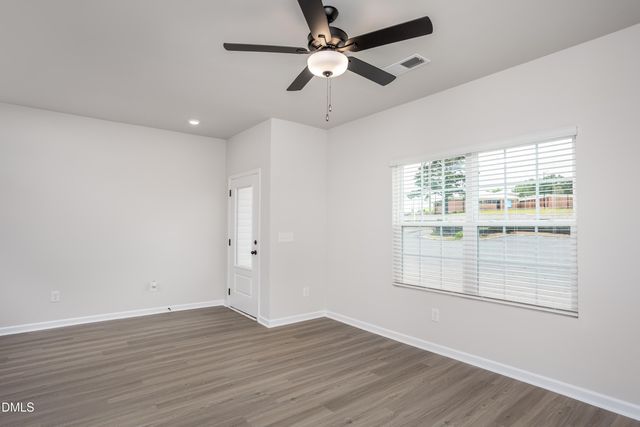 185 Seville Way, Clayton, NC 27520