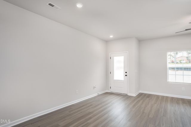 185 Seville Way, Clayton, NC 27520