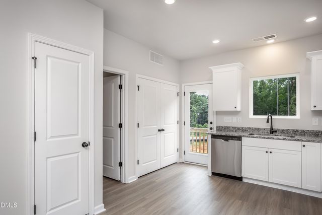 185 Seville Way, Clayton, NC 27520