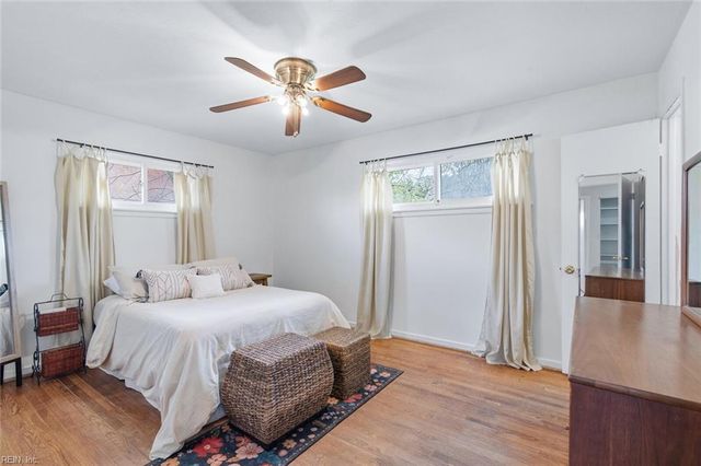 32 Astor DR, Newport News, VA 23608