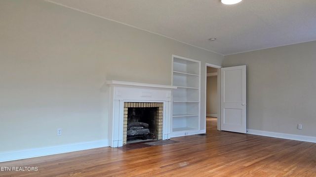 6108 Easton Rd, Knoxville, TN 37920