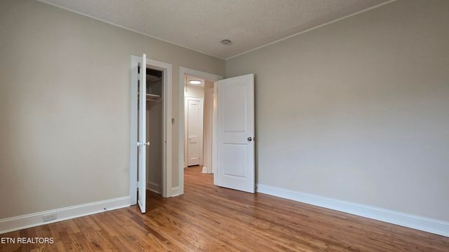 6108 Easton Rd, Knoxville, TN 37920