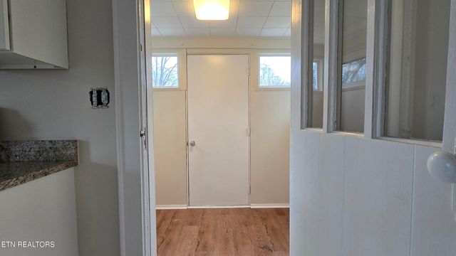 6108 Easton Rd, Knoxville, TN 37920