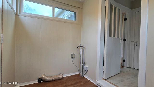 6108 Easton Rd, Knoxville, TN 37920