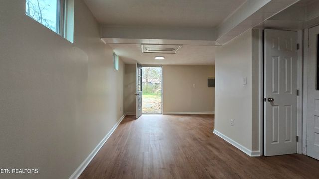 6108 Easton Rd, Knoxville, TN 37920