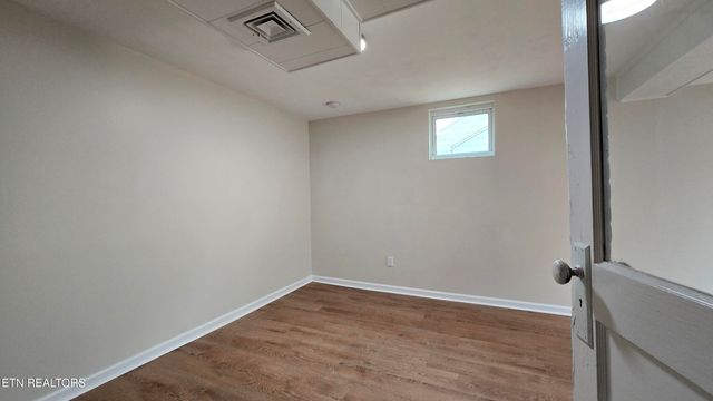 6108 Easton Rd, Knoxville, TN 37920