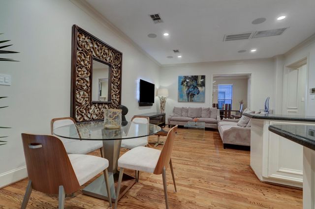 5313 Fayette, Houston, TX 77056